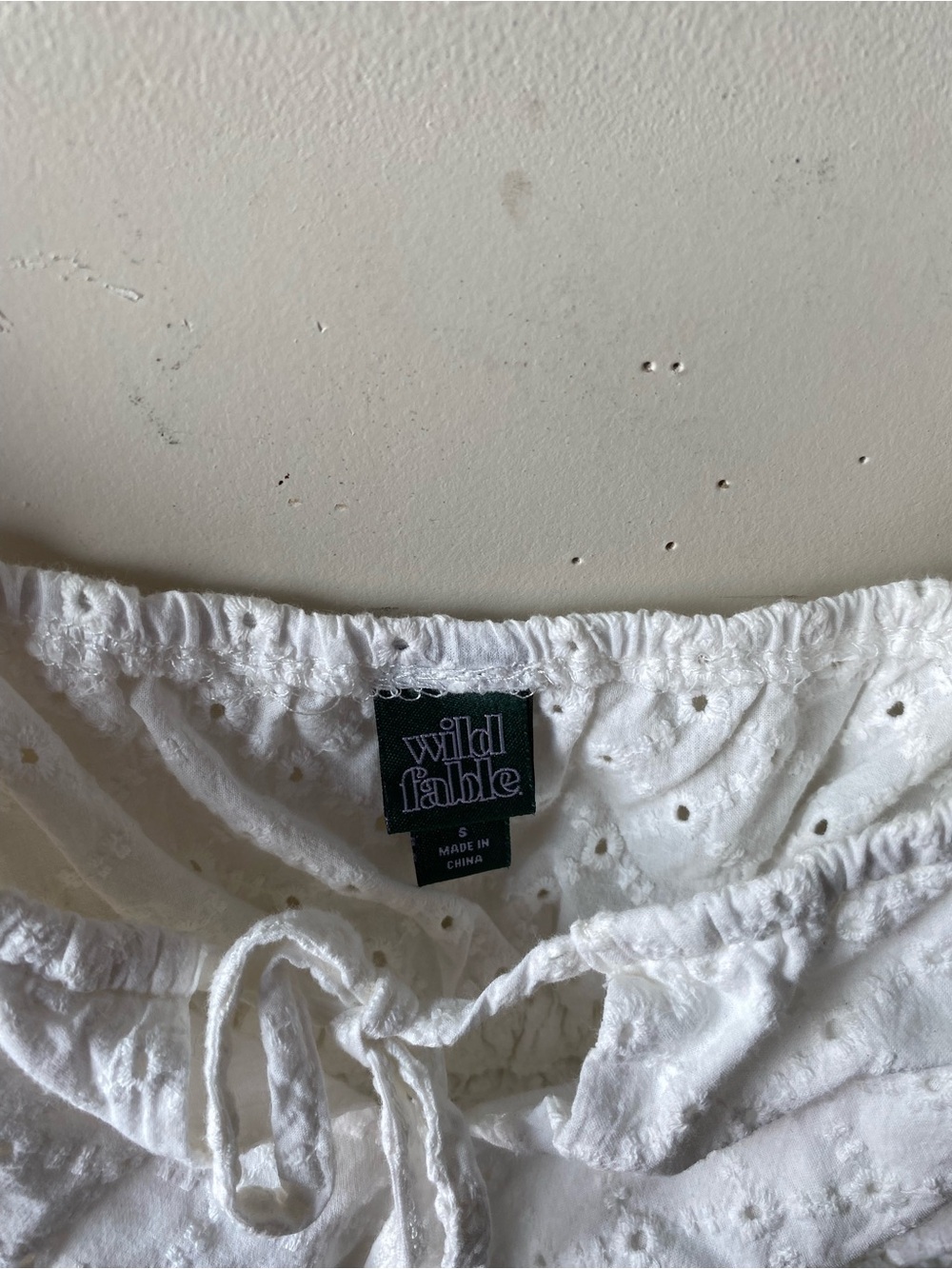 Star Wars Graphic Tee Wild Fable Eyelet H&M Crop Top Bundle Size Small - Picture 10 of 15